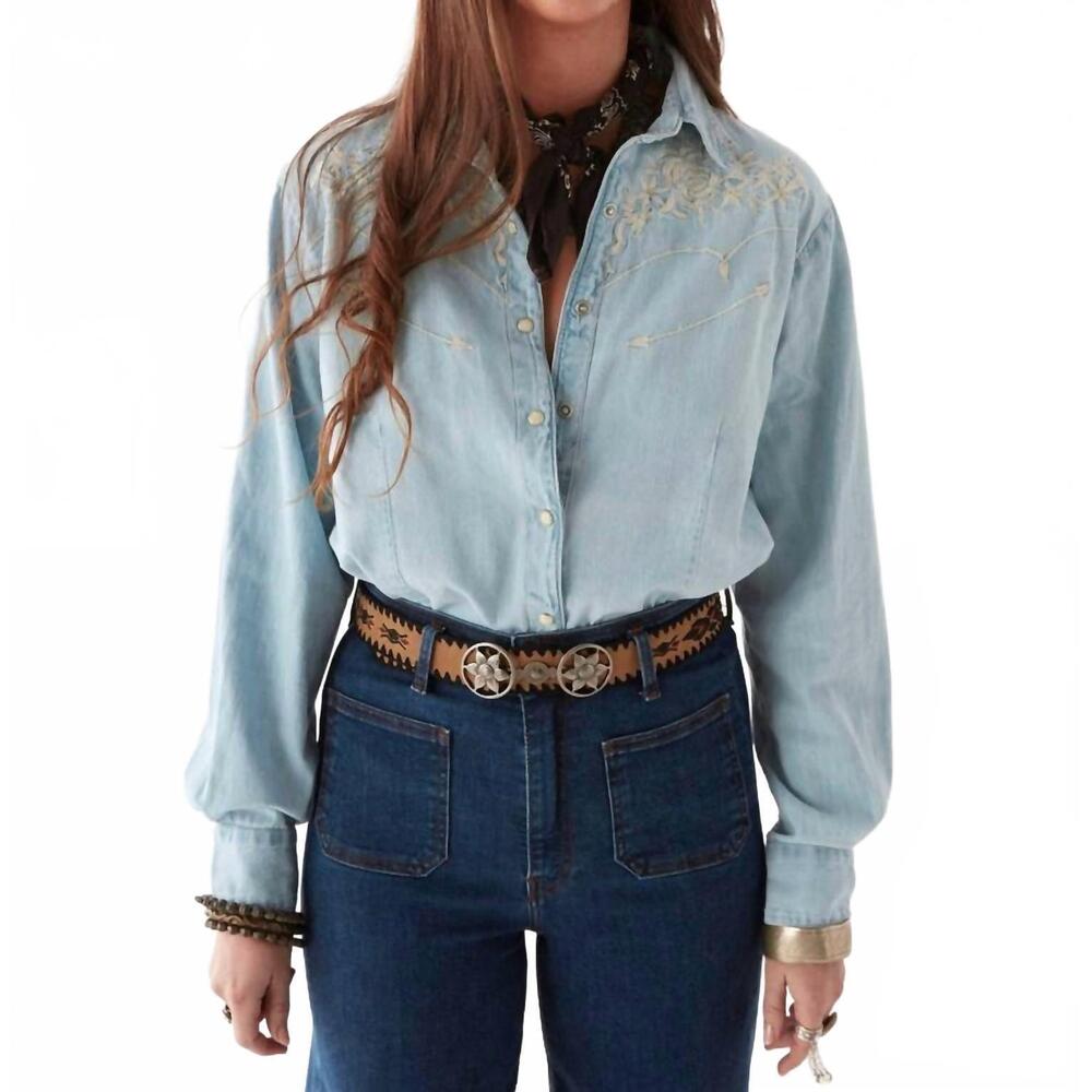 NEW MAISON HOTEL austin blouse in mustang blue